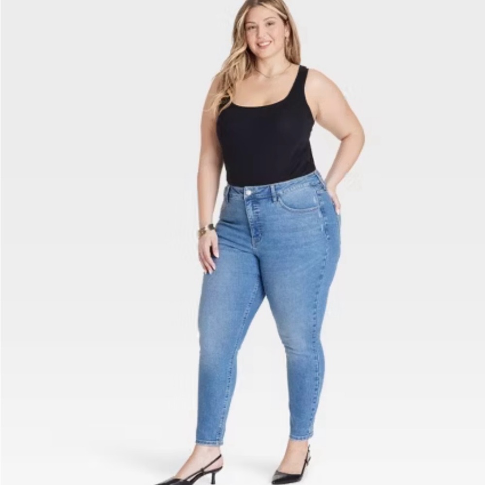 Ava & Viv Women's Plus Size Light Blue Skinny Jeans